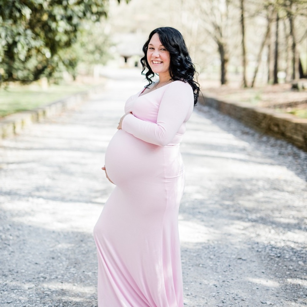 Pink maternity photo shoot dress